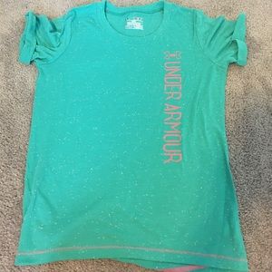 Under Armour Loose Athletic Shirt